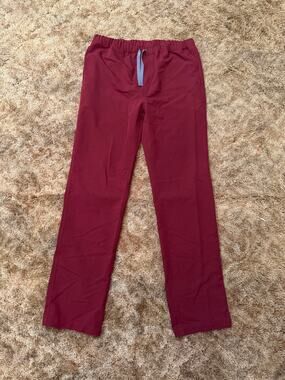 FIGS Men's Pisco Straight-Leg Scrub Pants Maroon Burgundy Technical Work Wear